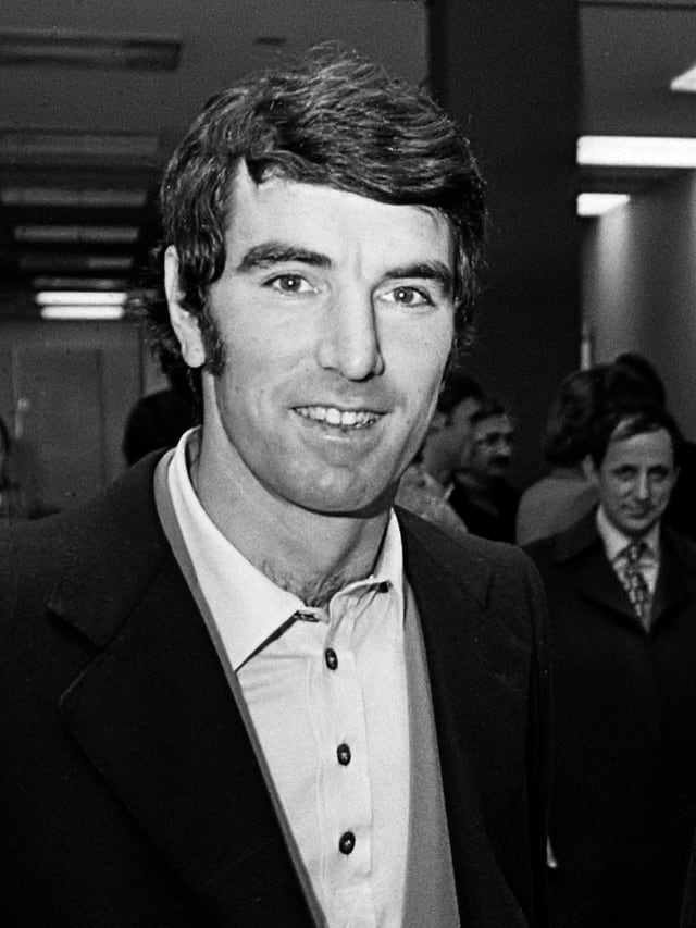 Dino Zoff football portrait