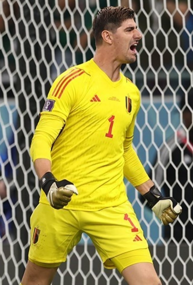 Thibaut Courtois football portrait